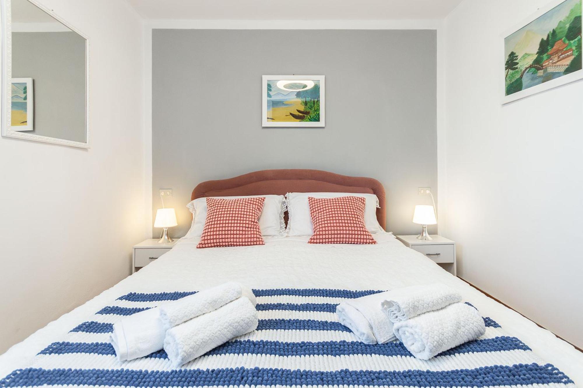 C22 Beachfront Villa - Spa Bath, Pool, Private Beach, Parking Free Marina dʼMarina dʼAndora Esterno foto